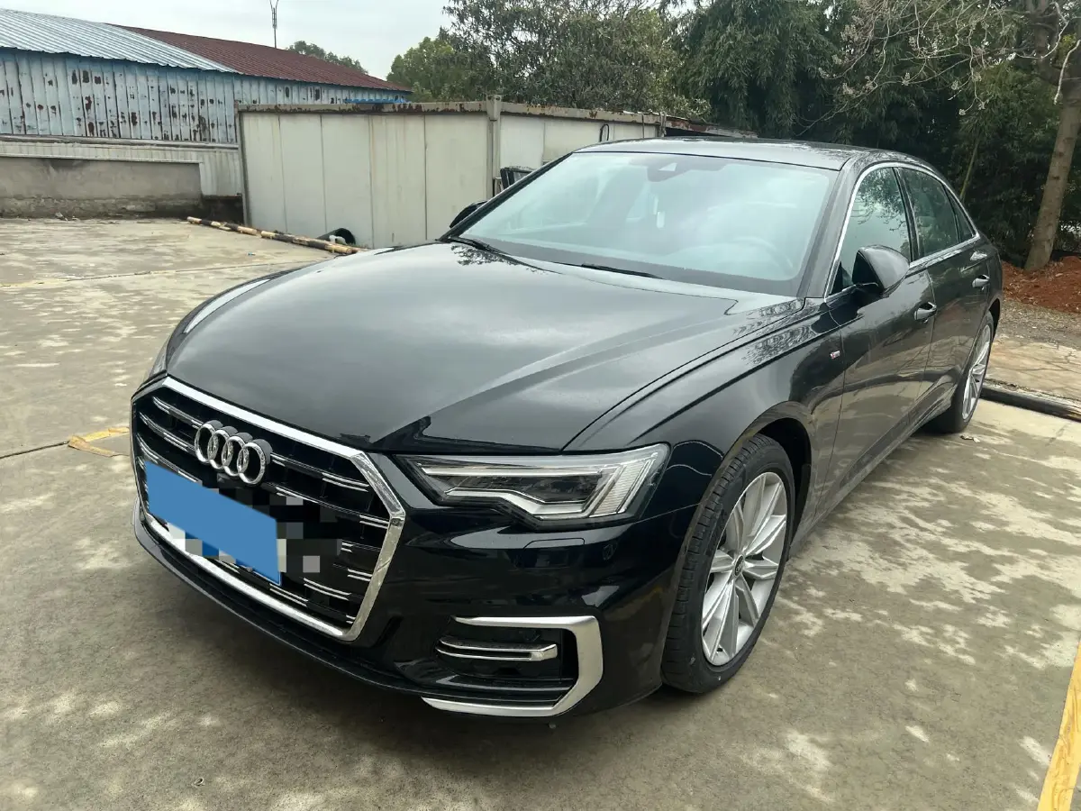 2023 Audi A6L 2.0T 245HP L4 7DCT