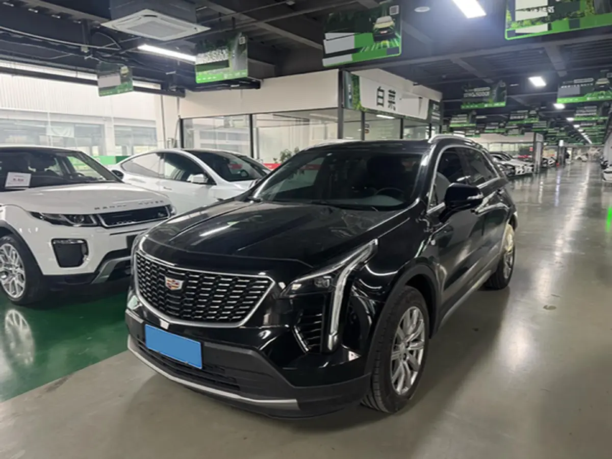 2022 Cadillac XT4 2.0T 237HP L4 9AT
