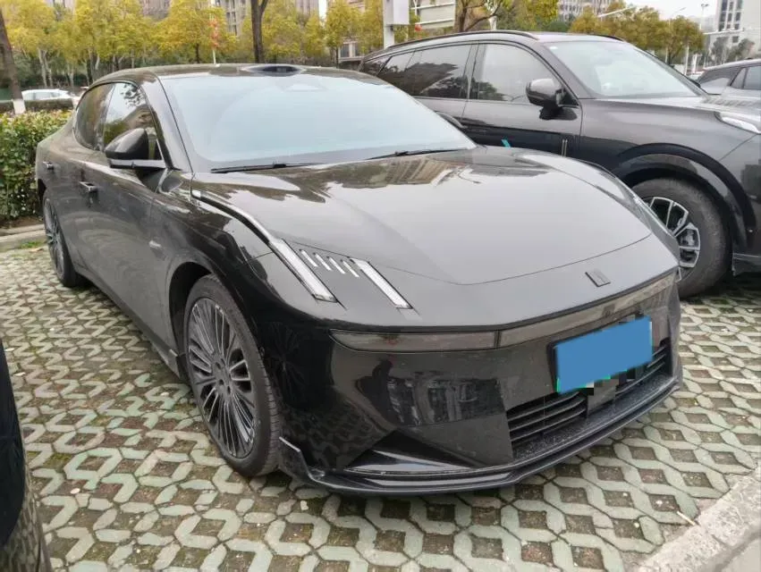 2025 LYNK&CO 10 EM-P 1.5T 163HP L4 3DHT PHEV,autocango,china used car exporter,china ev exporter,chinese used car exporter,chinese used ev exporter