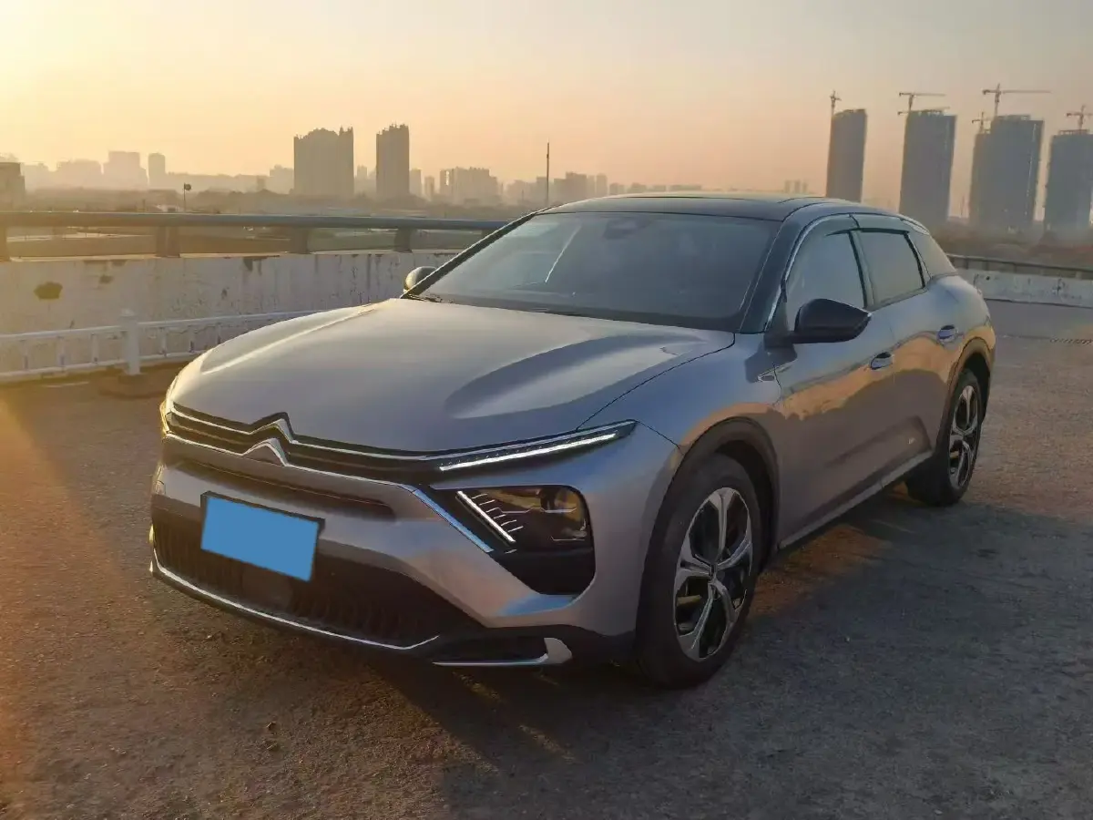 2022 Citroen C5 X 1.6T 175HP L4 8AT