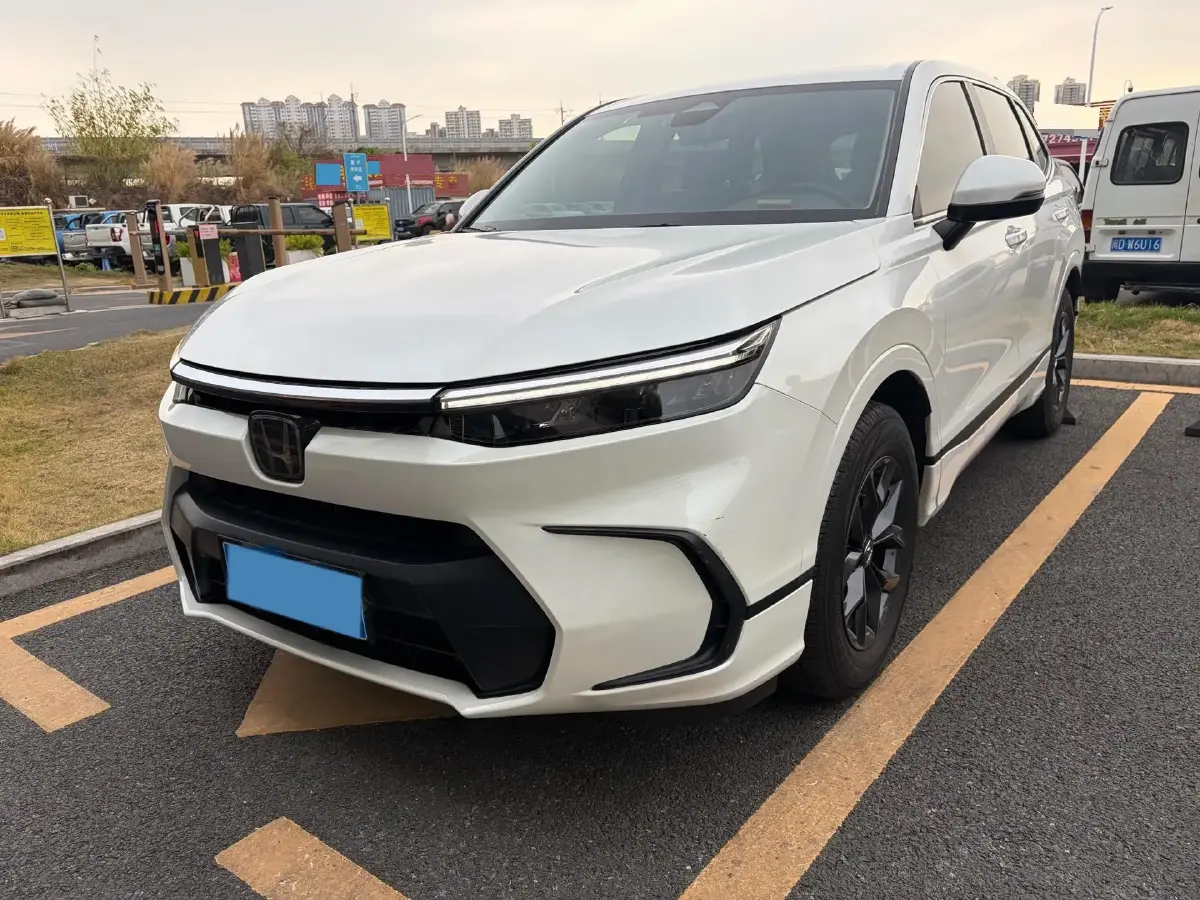 2023 Honda Breeze 1.5T 193HP L4 CVT