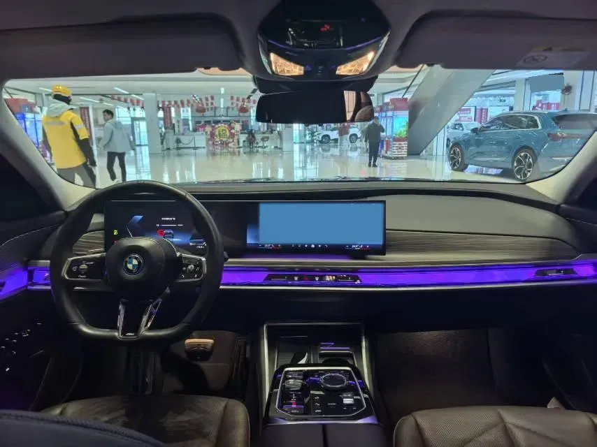 2023 BMW i7 BEV 101.7KWH,autocango,china used car exporter,china ev exporter,chinese used car exporter,chinese used ev exporter