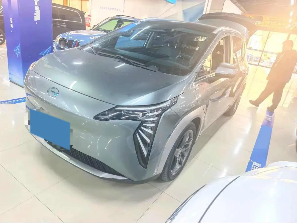 2023 Everus VE-1 BEV 61.3KWH
