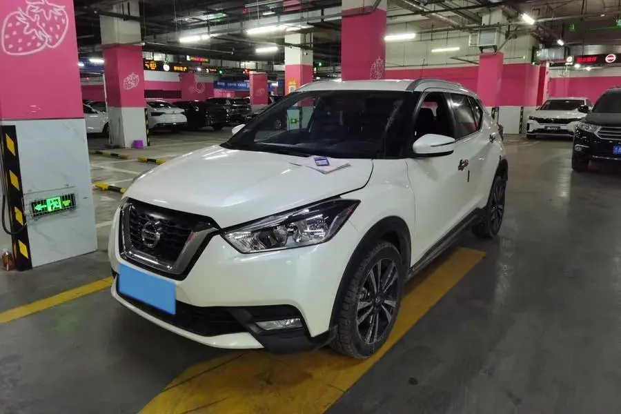 2019 Nissan Kicks 1.5L 124HP L4 CVT