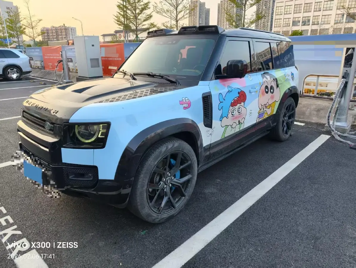 2022 Land Rover Defender 3.0T 400HP L6 8AT