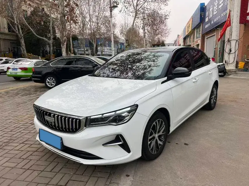 2025 Geely Emgrand 1.5L 127HP L4 CVT