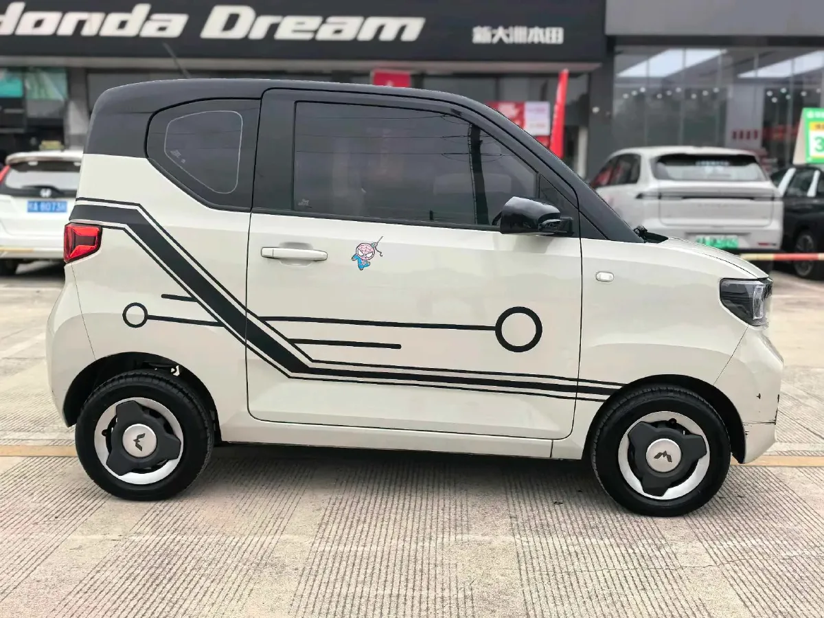 2022 LingBox uni BEV 11.52KWH,autocango,china used car exporter,china ev exporter,chinese used car exporter,chinese used ev exporter