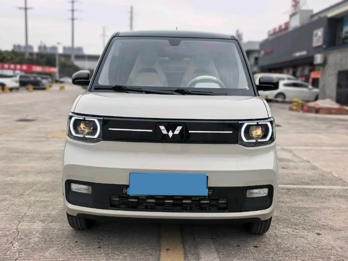 2022 LingBox uni BEV 11.52KWH,autocango,china used car exporter,china ev exporter,chinese used car exporter,chinese used ev exporter