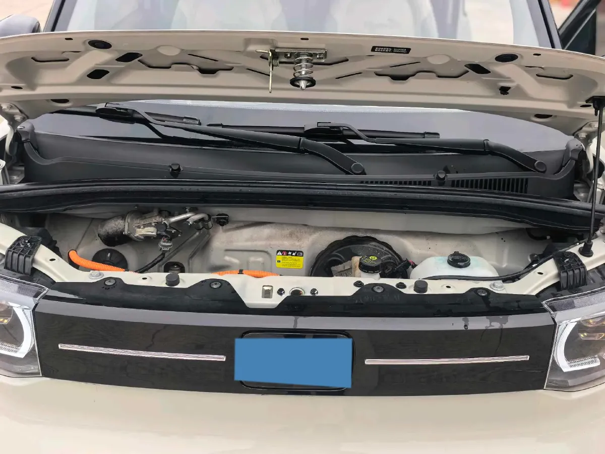 2022 LingBox uni BEV 11.52KWH,autocango,china used car exporter,china ev exporter,chinese used car exporter,chinese used ev exporter