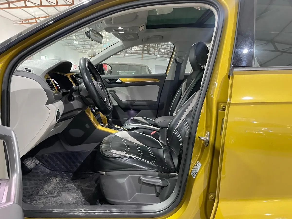 2018 Borgward BX7 2.0T 224HP L4 6AT,autocango,china used car exporter,china ev exporter,chinese used car exporter,chinese used ev exporter