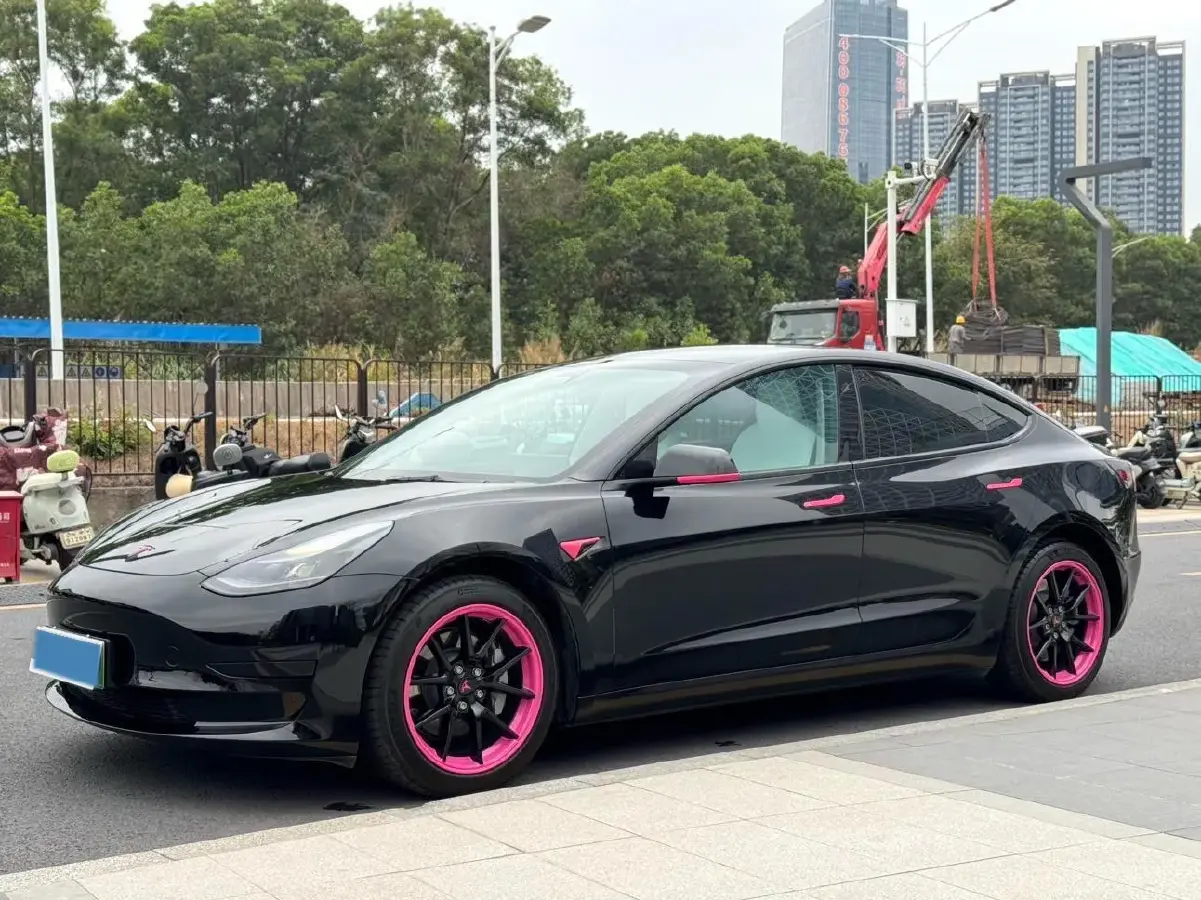 2022 Tesla Model 3 BEV 60KWH