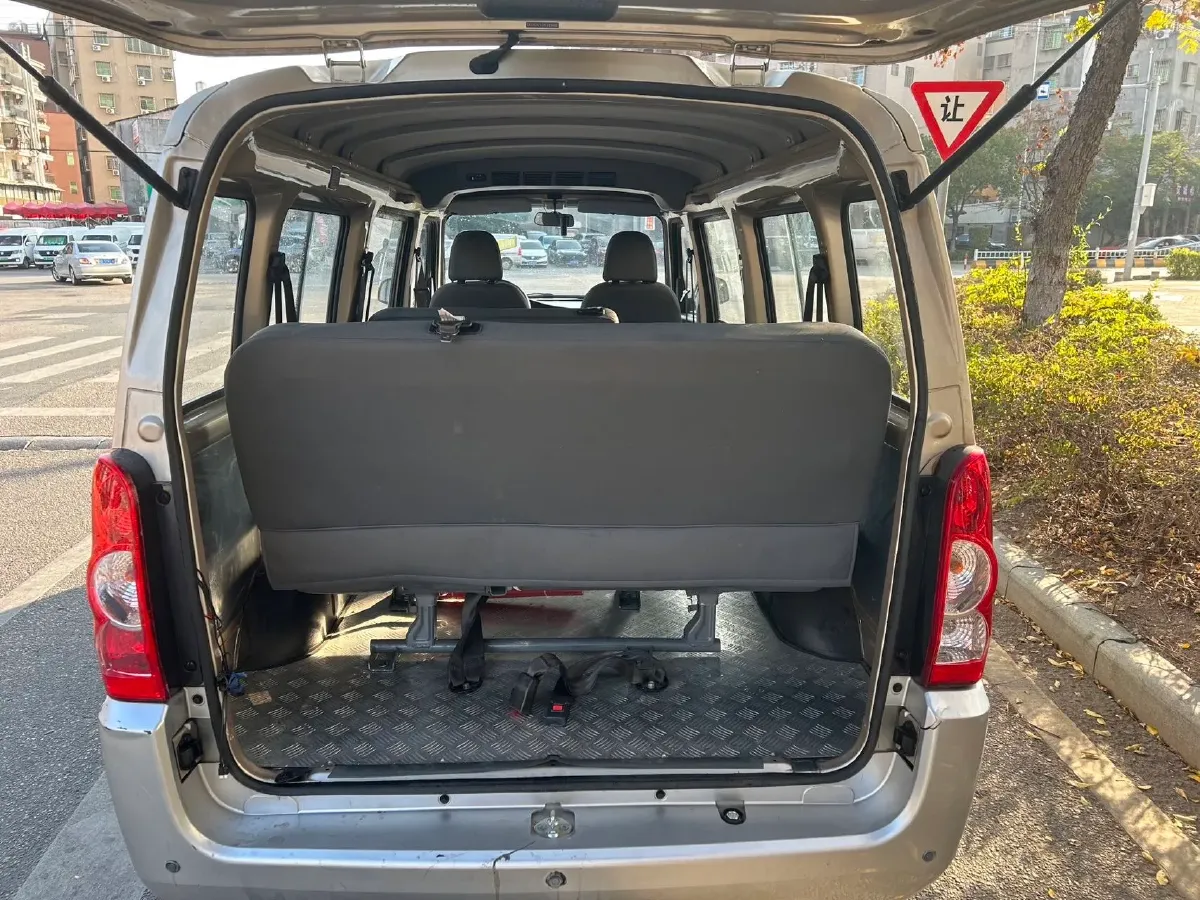 2022 WuLing RongGuang Mini Truck EV BEV 41.5KWH,autocango,china used car exporter,china ev exporter,chinese used car exporter,chinese used ev exporter