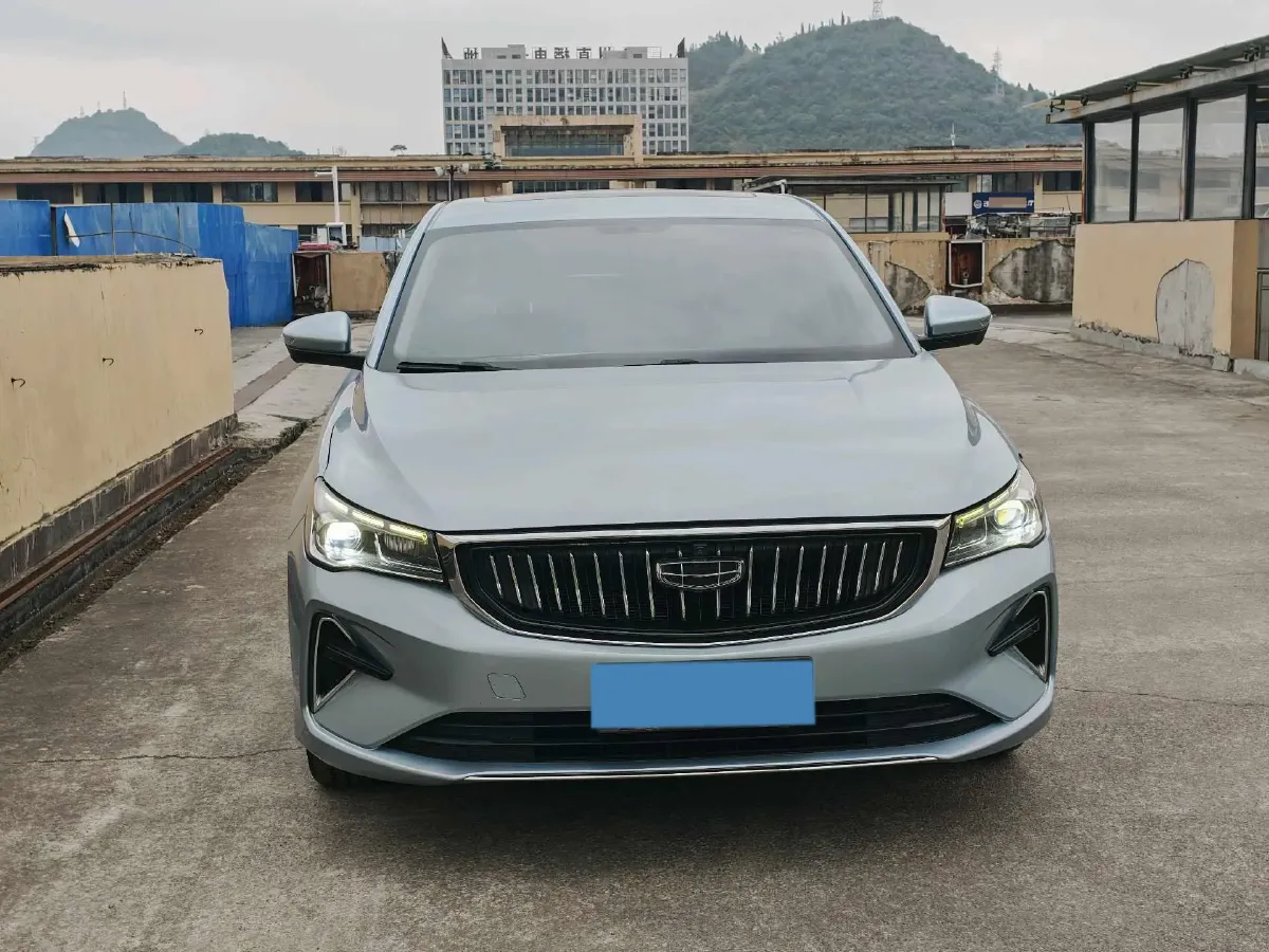 2022 Geely Emgrand L HiP 1.5T 181HP L4 3DHT PHEV 15.5KWH,autocango,china used car exporter,china ev exporter,chinese used car exporter,chinese used ev exporter