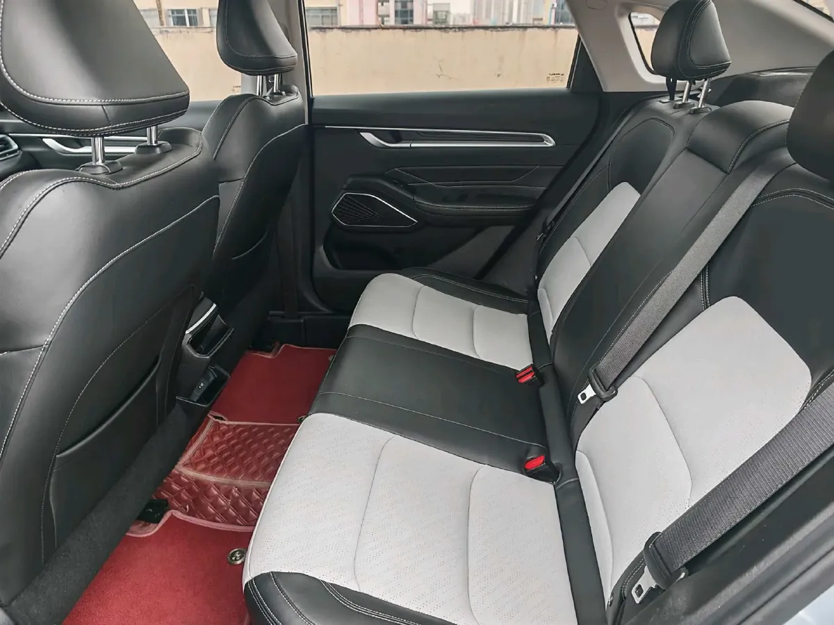 2022 Geely Emgrand L HiP 1.5T 181HP L4 3DHT PHEV 15.5KWH,autocango,china used car exporter,china ev exporter,chinese used car exporter,chinese used ev exporter