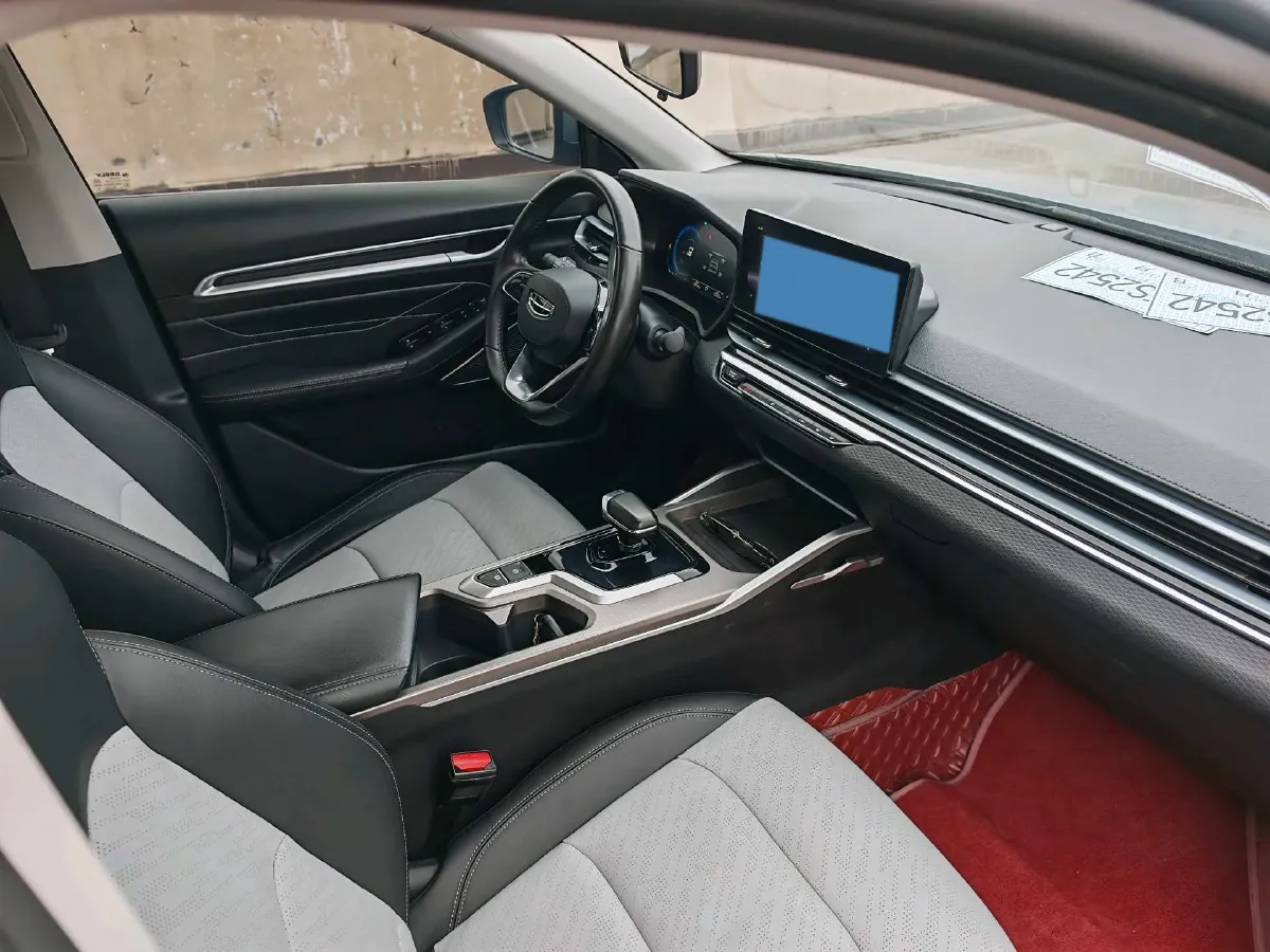 2022 Geely Emgrand L HiP 1.5T 181HP L4 3DHT PHEV 15.5KWH,autocango,china used car exporter,china ev exporter,chinese used car exporter,chinese used ev exporter