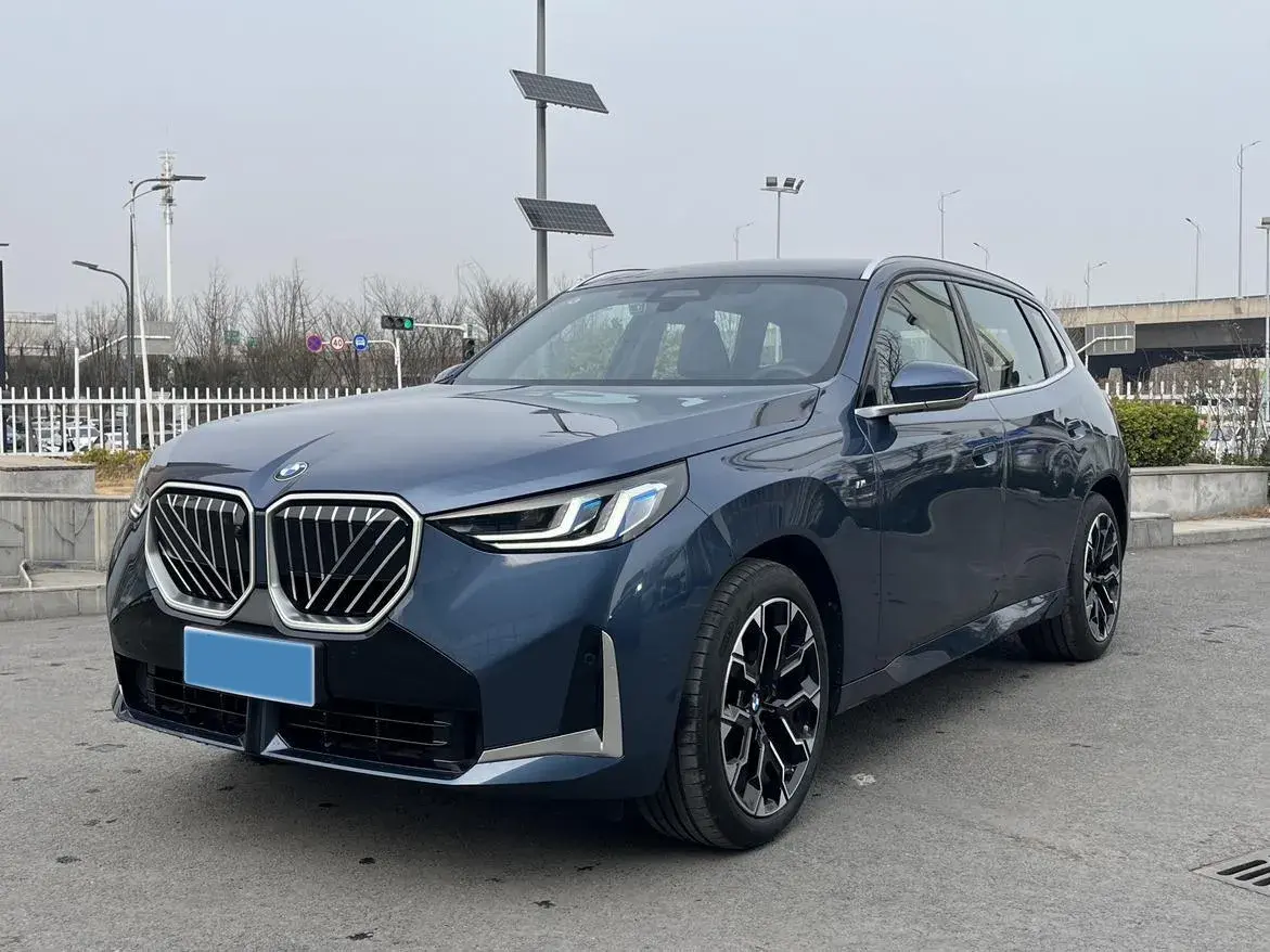 2025 BMW X3 2.0T 258HP L4 8AT