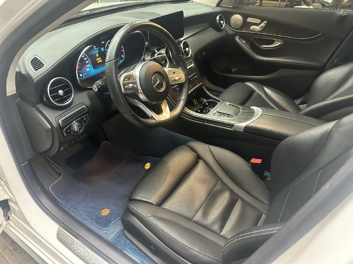 2020 Mercedes-Benz C Class 1.5T 184HP L4 9AT,autocango,china used car exporter,china ev exporter,chinese used car exporter,chinese used ev exporter