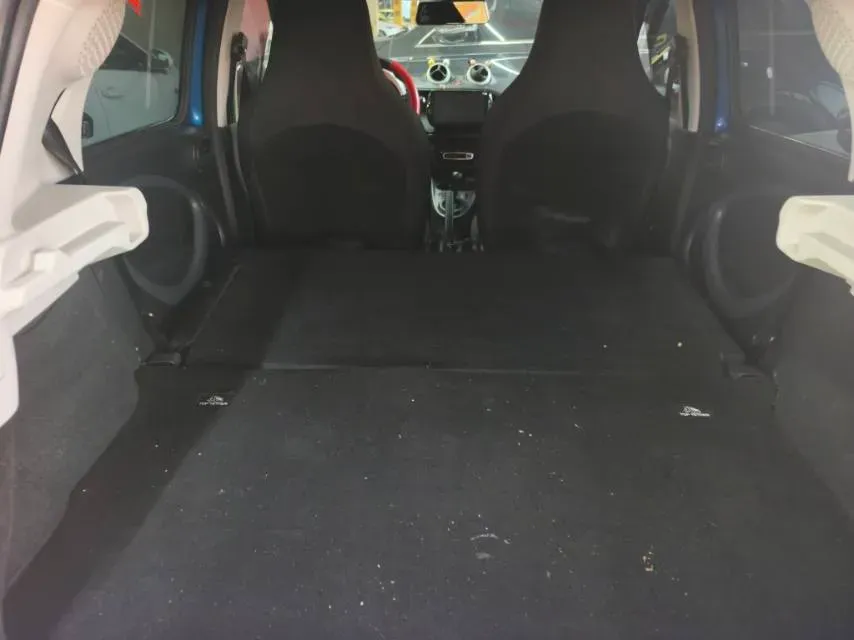 2016 Smart smart forfour 1.0L 71HP L3 6DCT,autocango,china used car exporter,china ev exporter,chinese used car exporter,chinese used ev exporter