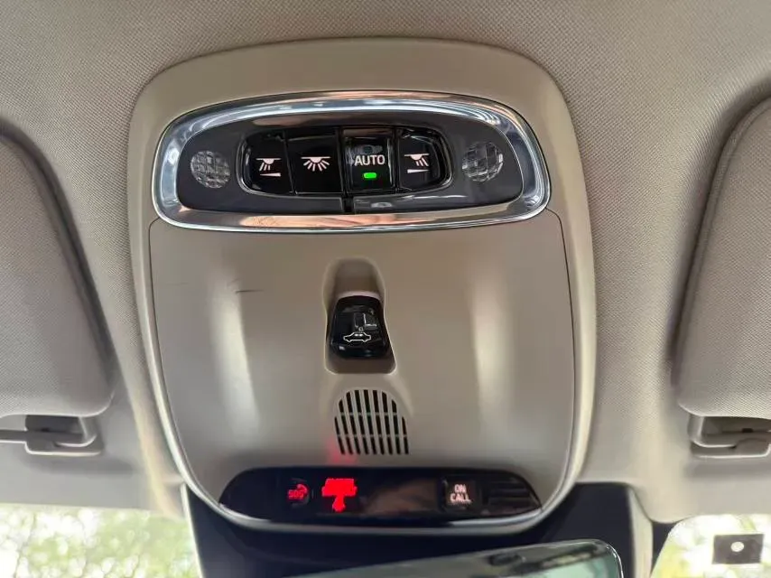 2020 Volvo V90 2.0T 254HP L4 8AT,autocango,china used car exporter,china ev exporter,chinese used car exporter,chinese used ev exporter