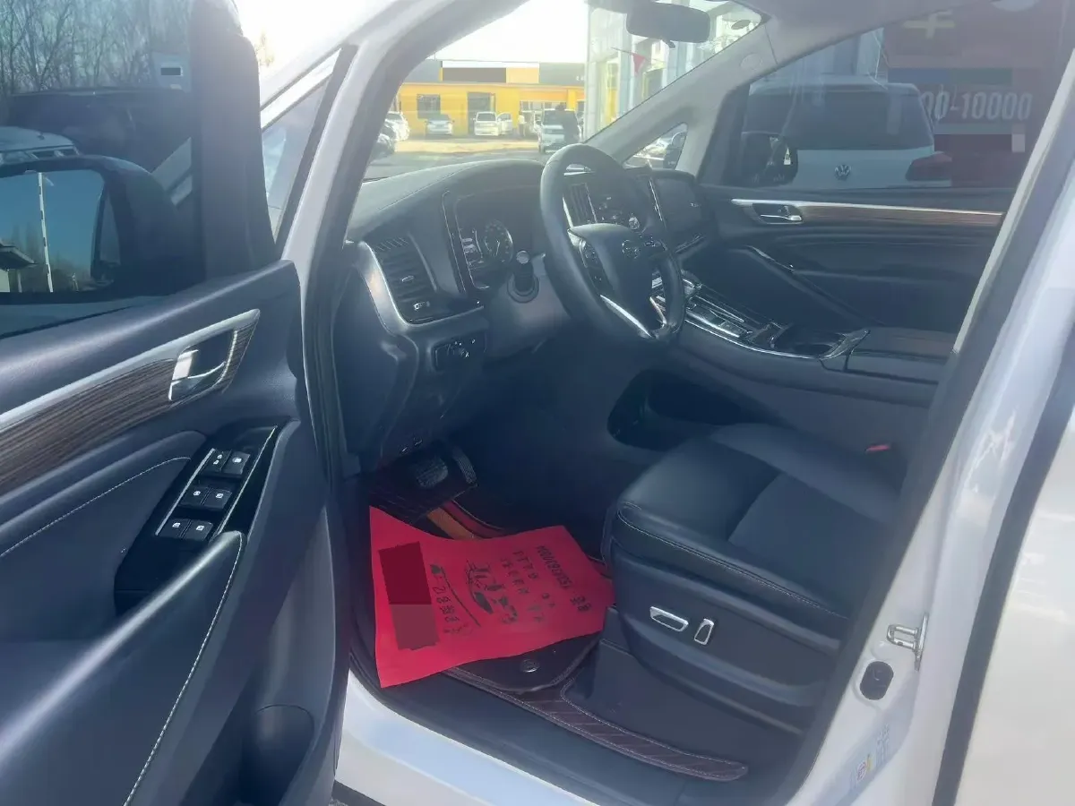 2021 GAC Trumpchi M8 2.0T 252HP L4 8AT,autocango,china used car exporter,china ev exporter,chinese used car exporter,chinese used ev exporter