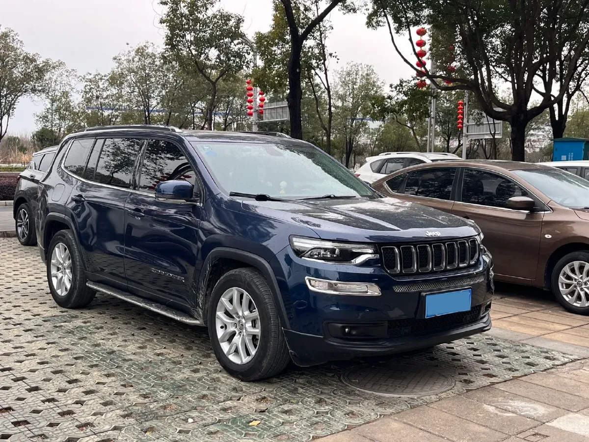 2018 Jeep Commander 2.0T 234HP L4 9AT,autocango,china used car exporter,china ev exporter,chinese used car exporter,chinese used ev exporter
