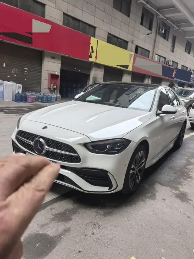 2025 Mercedes-Benz C Class 2.0T 204HP L4 9AT PHEV 25.4KWH