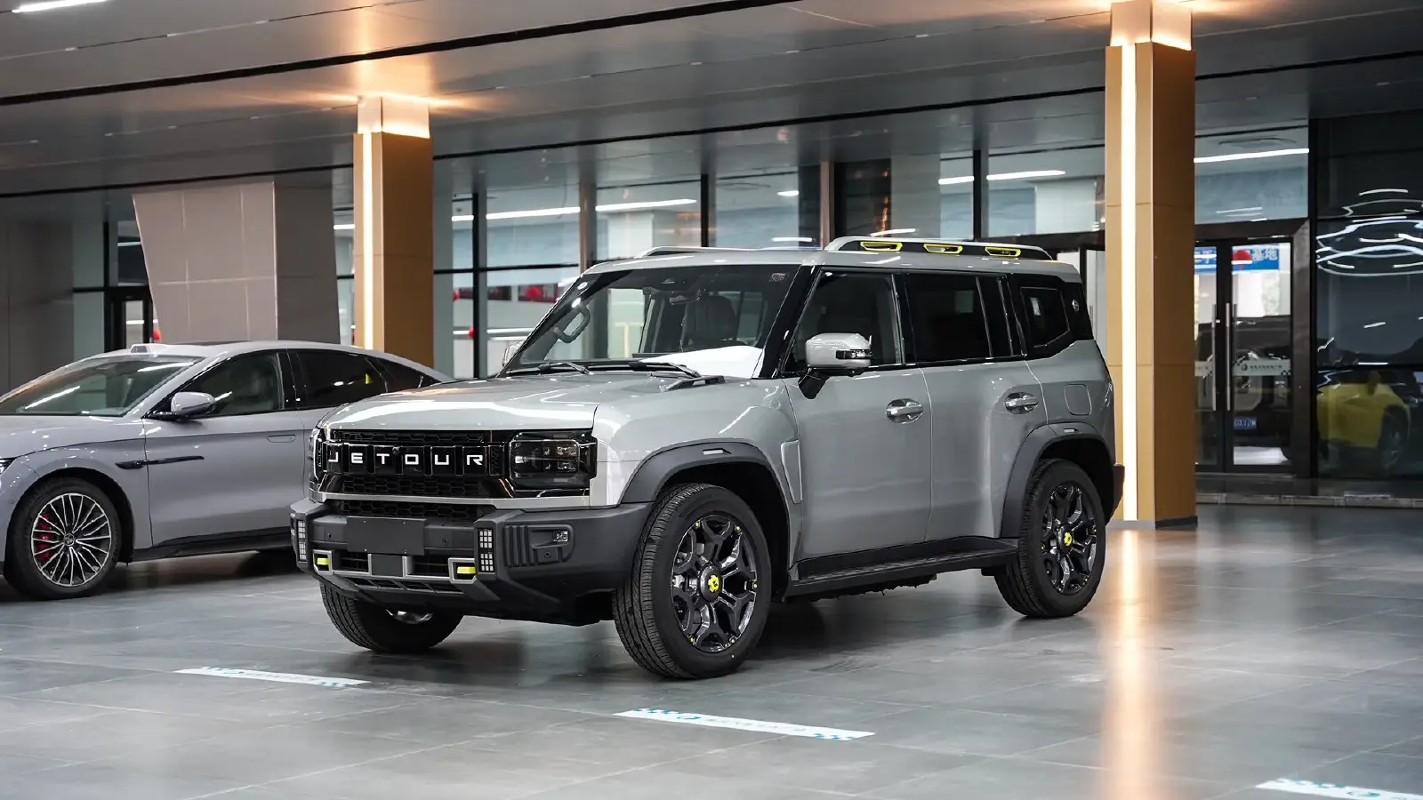 2024 Jetour ShanHai TravellerC-DM 1.5T 156HP L4 3DHT PHEV 43.24KWH