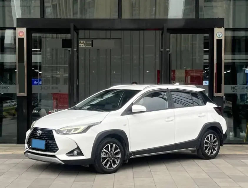 2020 Toyota Yaris L 1.5L 110HP L4 CVT