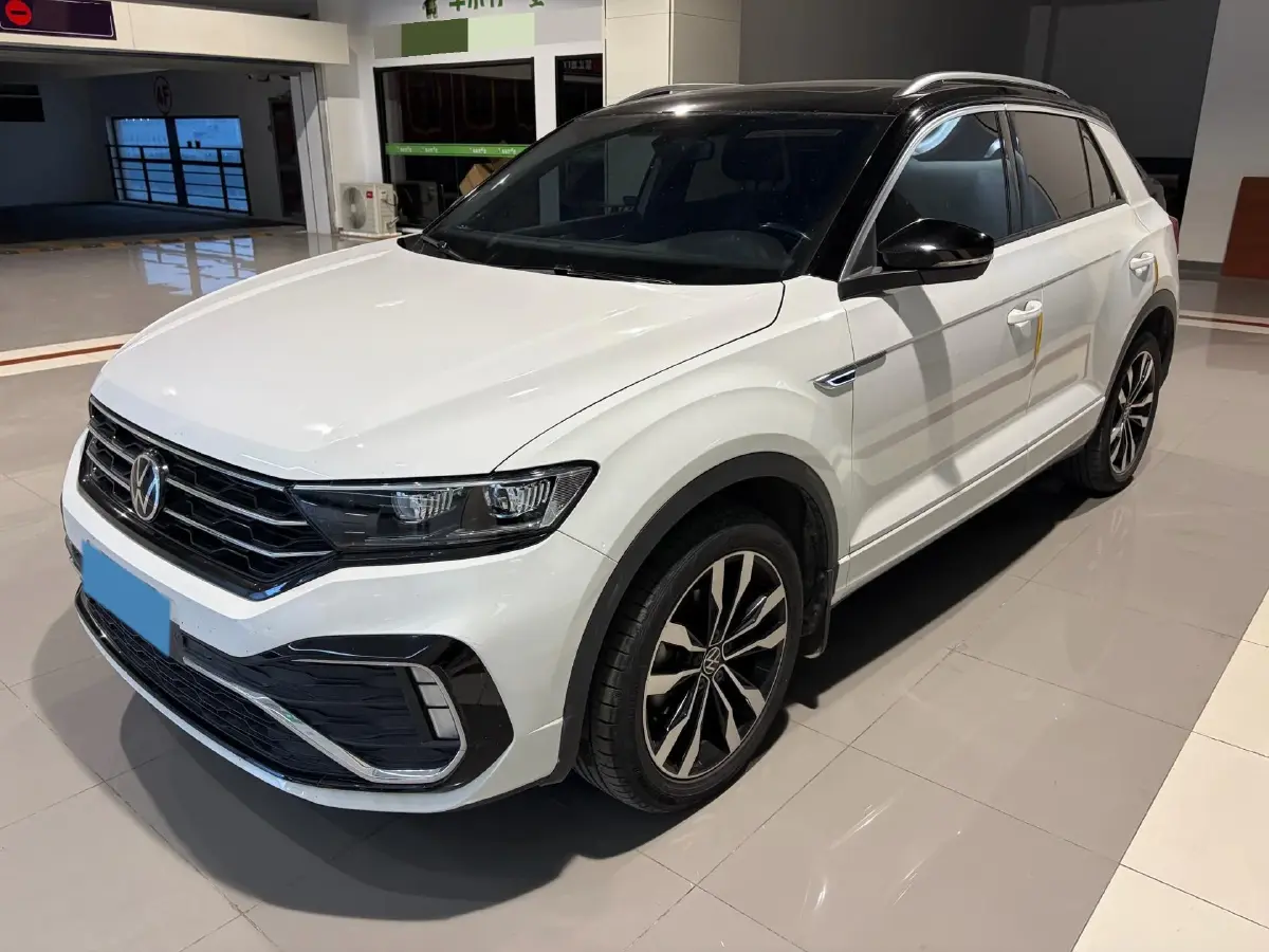 2022 Volkswagen T-Roc 1.4T 150HP L4 7DCT