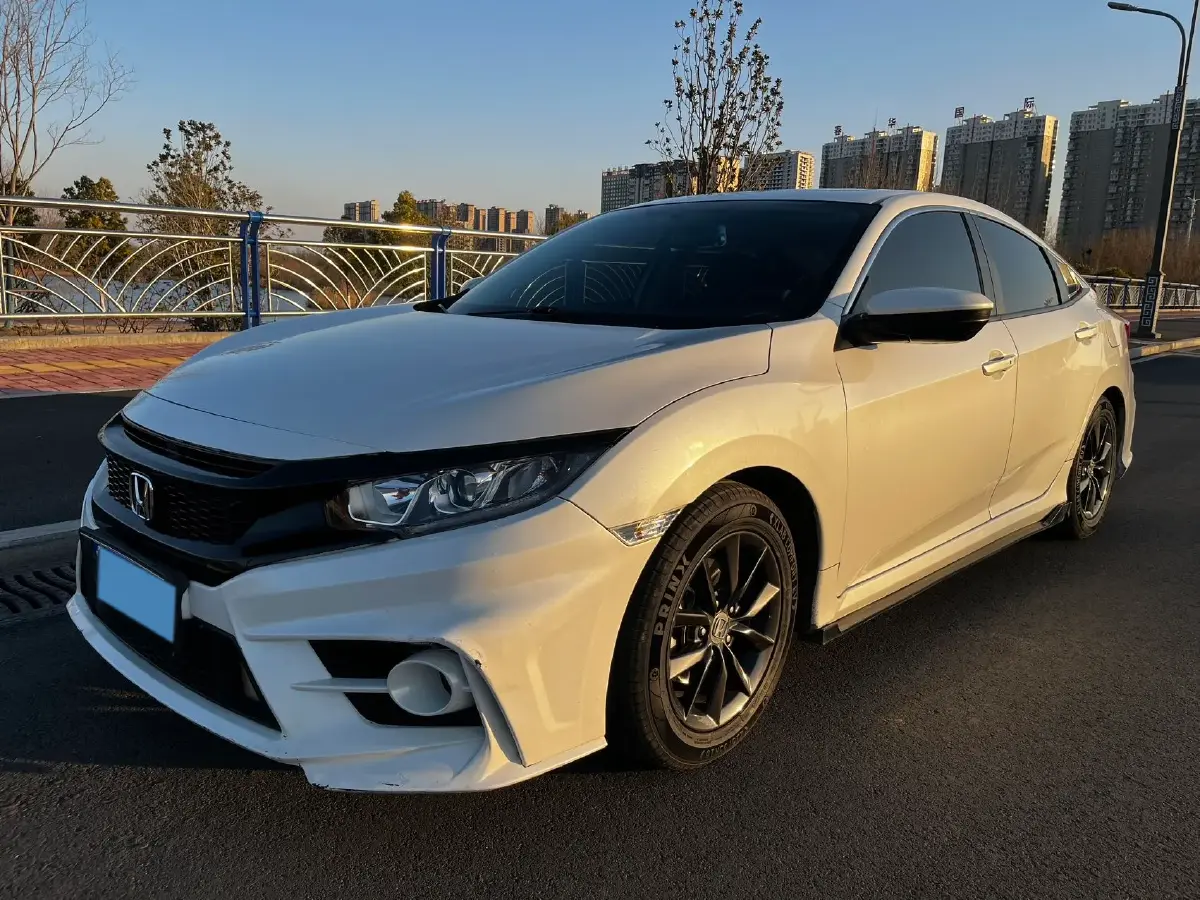 2019 Honda Civic 1.5T 177HP L4 CVT