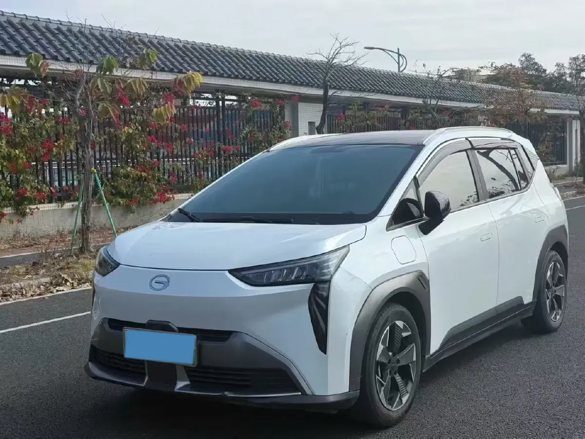 2023 Everus VE-1 BEV 61.3KWH