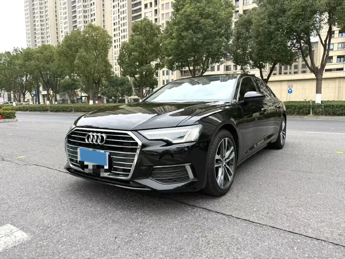 2021 Audi A6L 2.0T 224HP L4 7DCT