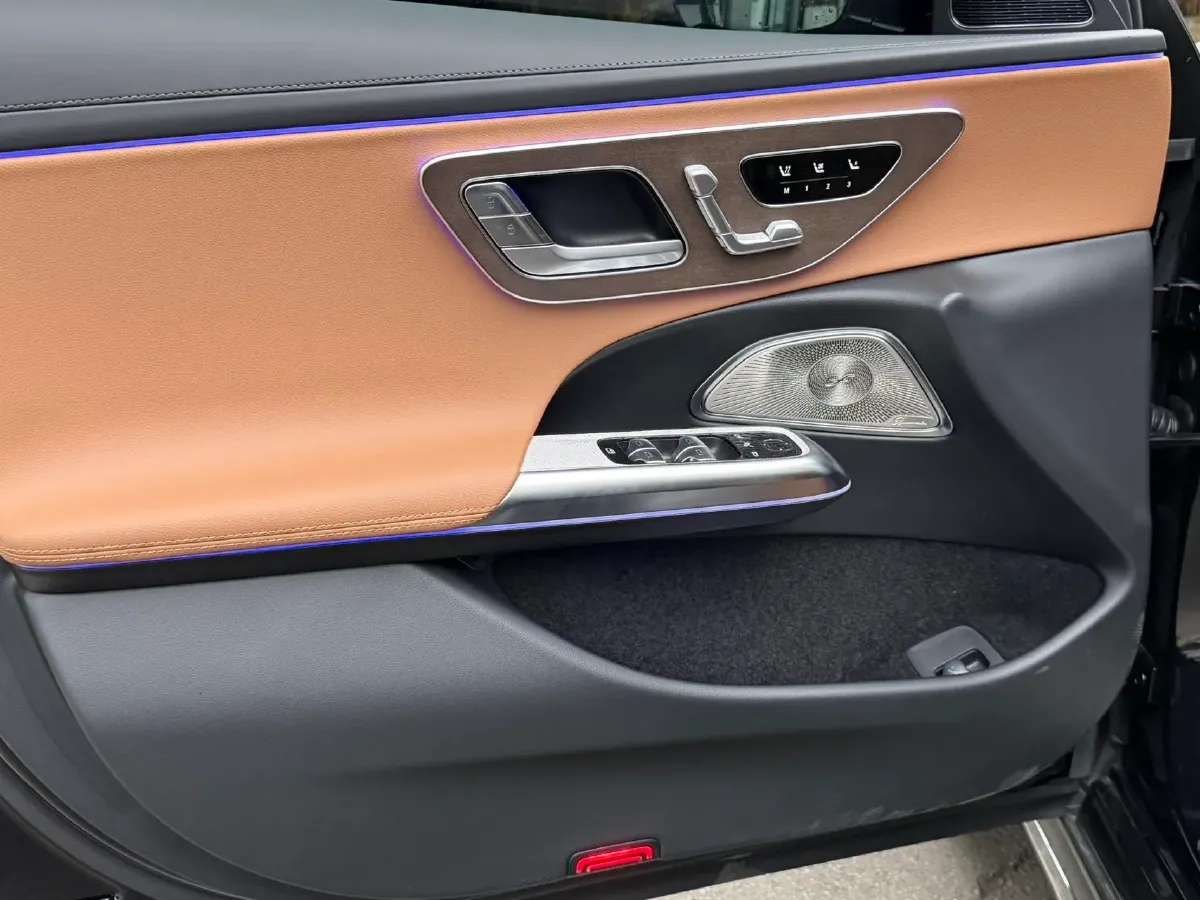 2025 Mercedes-Benz E Class 2.0T 258HP L4 9AT,autocango,china used car exporter,china ev exporter,chinese used car exporter,chinese used ev exporter