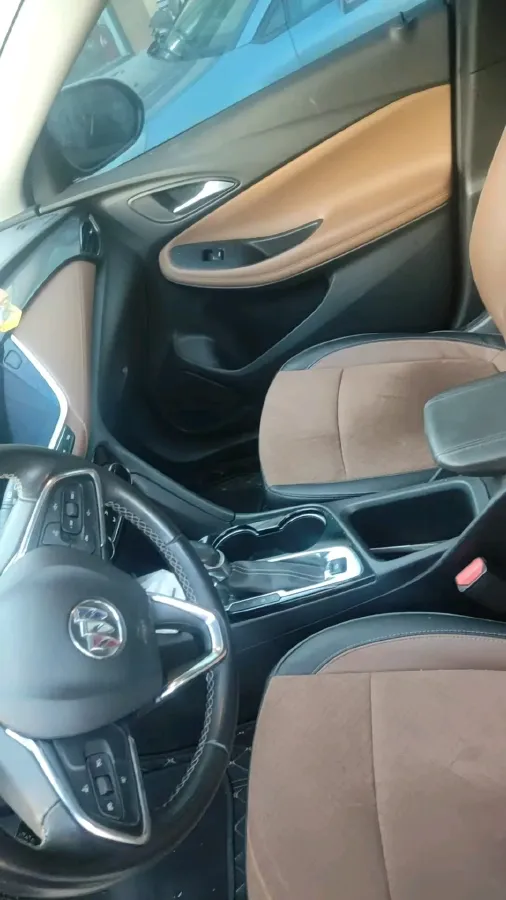 2022 Buick Encore GX 1.3T 165HP L3 CVT,autocango,china used car exporter,china ev exporter,chinese used car exporter,chinese used ev exporter