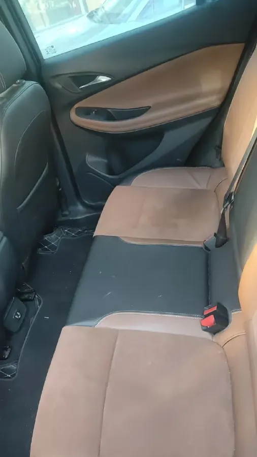 2022 Buick Encore GX 1.3T 165HP L3 CVT,autocango,china used car exporter,china ev exporter,chinese used car exporter,chinese used ev exporter