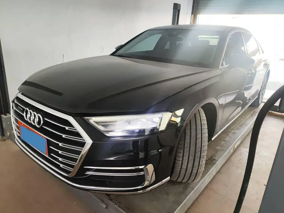 2022 Audi A8 3.0T 286HP V6 8AT