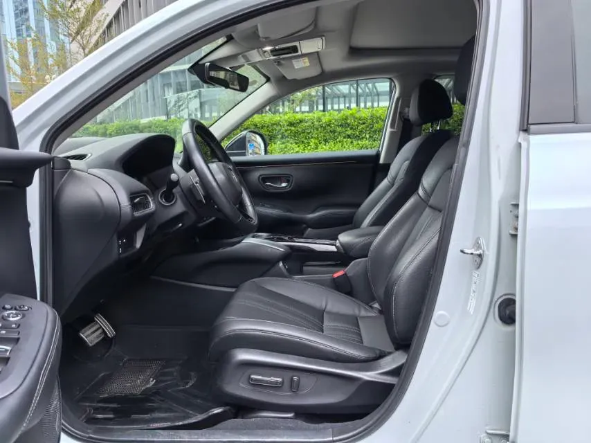 2023 Honda HR-V 2.0L 143HP L4 E-CVT Hybrid,autocango,china used car exporter,china ev exporter,chinese used car exporter,chinese used ev exporter