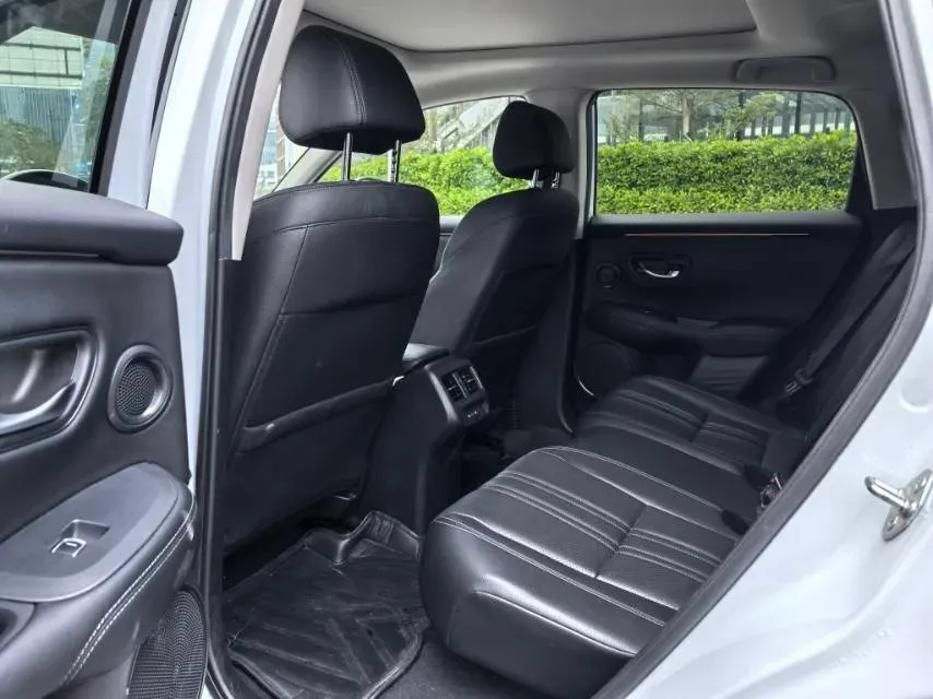 2023 Honda HR-V 2.0L 143HP L4 E-CVT Hybrid,autocango,china used car exporter,china ev exporter,chinese used car exporter,chinese used ev exporter