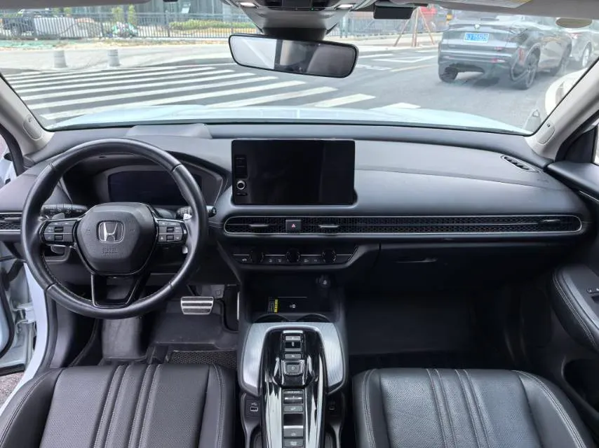 2023 Honda HR-V 2.0L 143HP L4 E-CVT Hybrid,autocango,china used car exporter,china ev exporter,chinese used car exporter,chinese used ev exporter