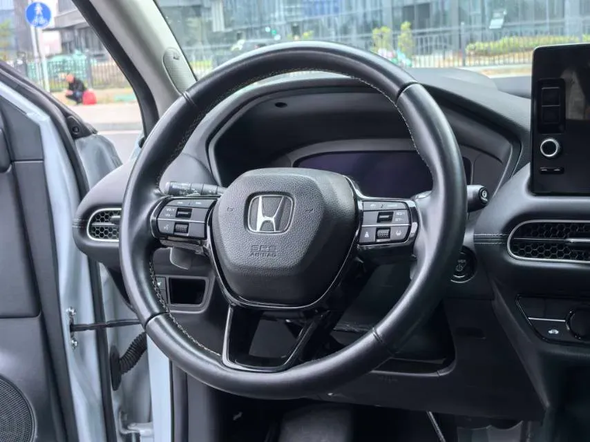 2023 Honda HR-V 2.0L 143HP L4 E-CVT Hybrid,autocango,china used car exporter,china ev exporter,chinese used car exporter,chinese used ev exporter