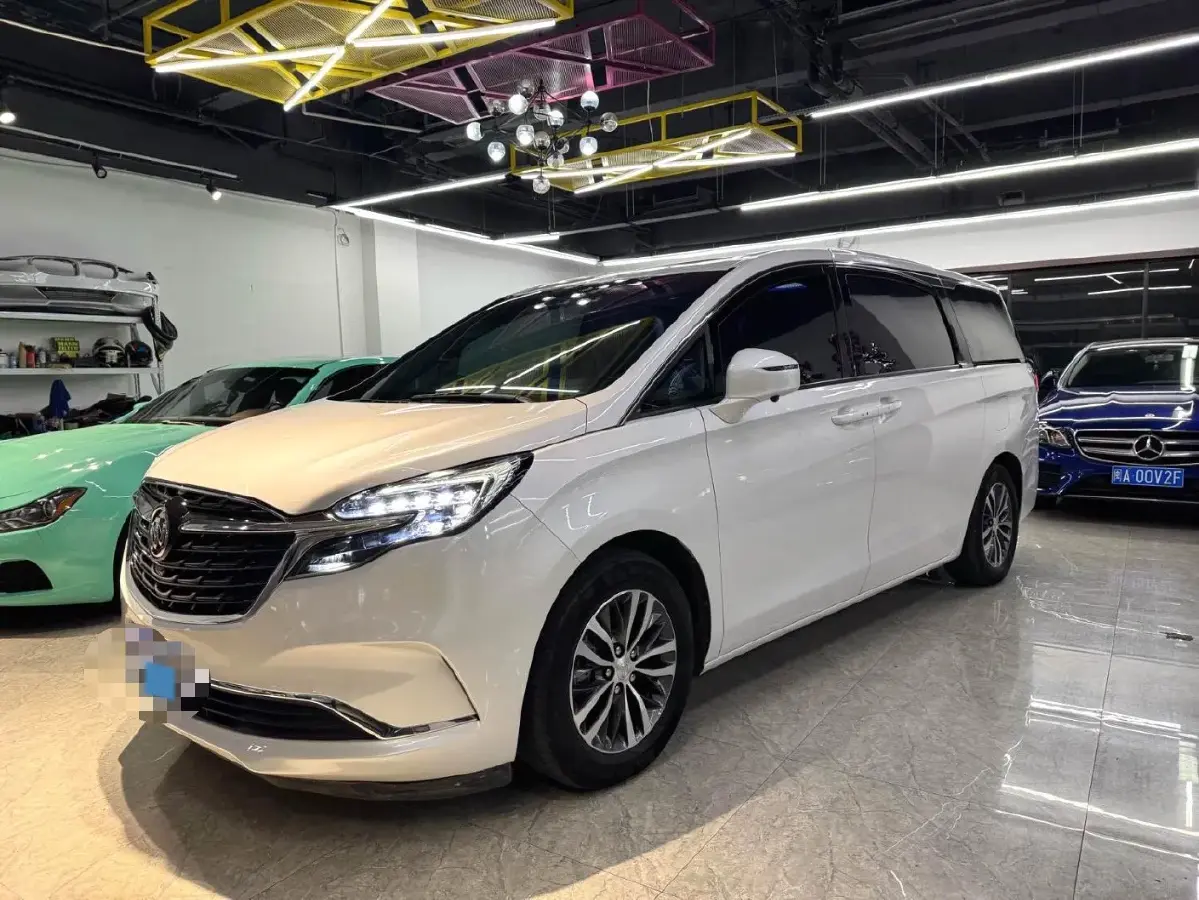 2021 Buick GL8 2.0T 237HP L4 9AT