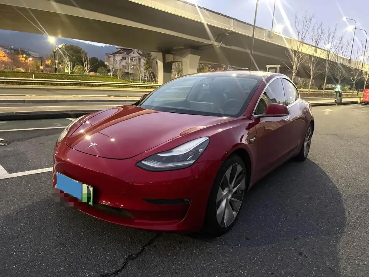 2019 Tesla Model 3 BEV 81KWH