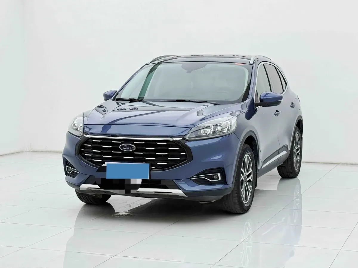 2020 Ford Escape 2.0T 248HP L4 8AT,autocango,china used car exporter,china ev exporter,chinese used car exporter,chinese used ev exporter