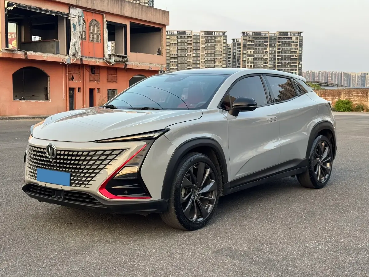 2020 ChangAn UNI-T 1.5T 180HP L4 7DCT