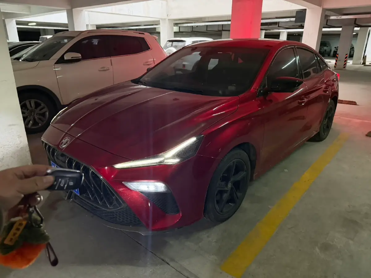 2022 MG 5 Scorpio 1.5T 181HP L4 7DCT