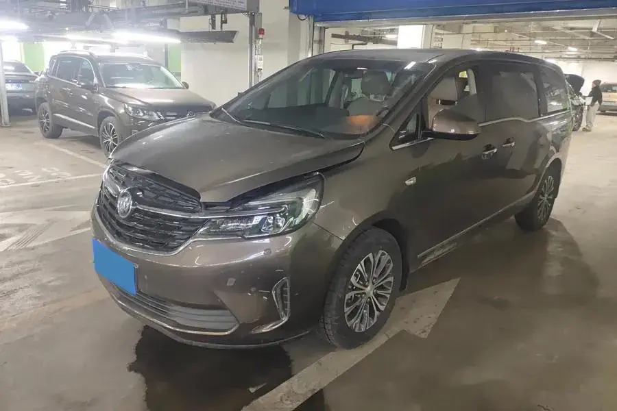 2022 Buick GL8 2.0T 237HP L4 9AT