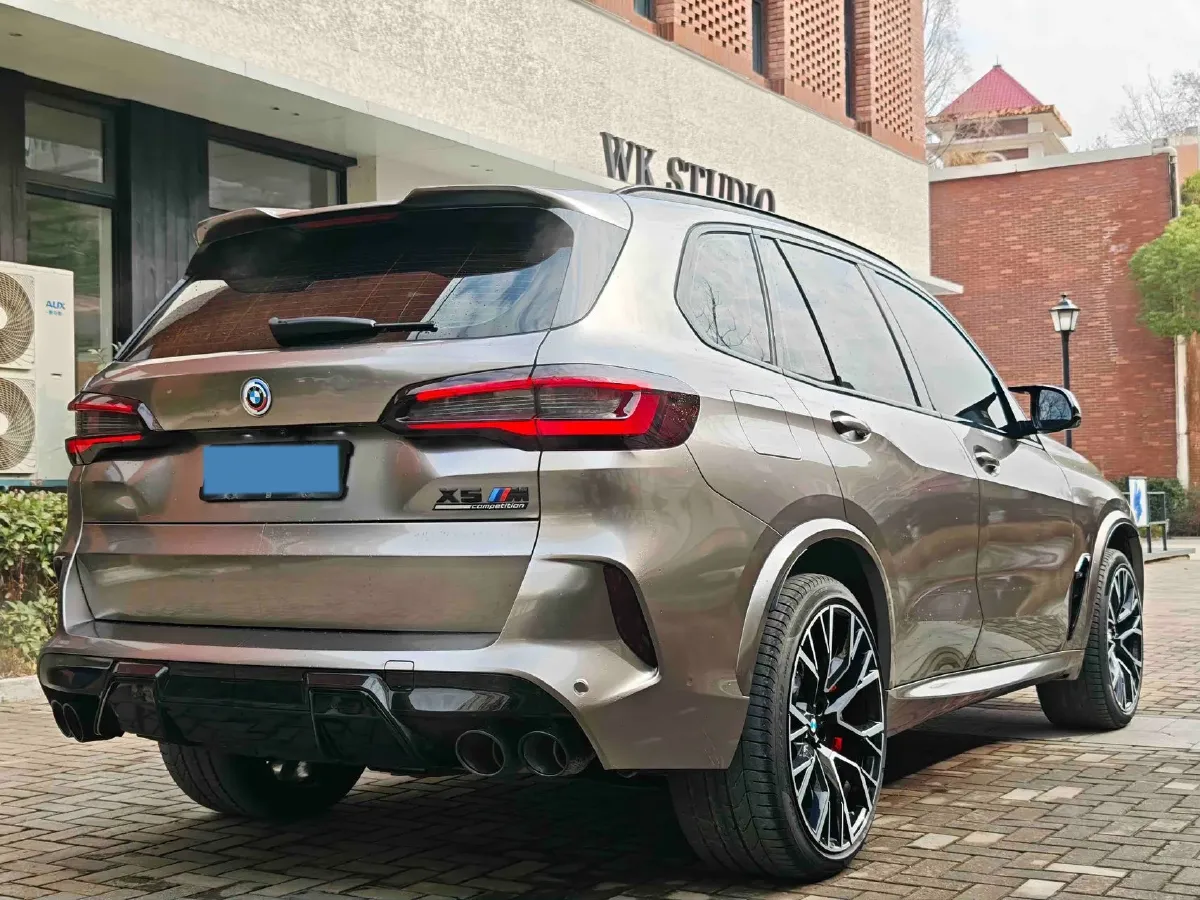 2022 BMW X5 M 4.4T 600HP V8 8AT,autocango,china used car exporter,china ev exporter,chinese used car exporter,chinese used ev exporter
