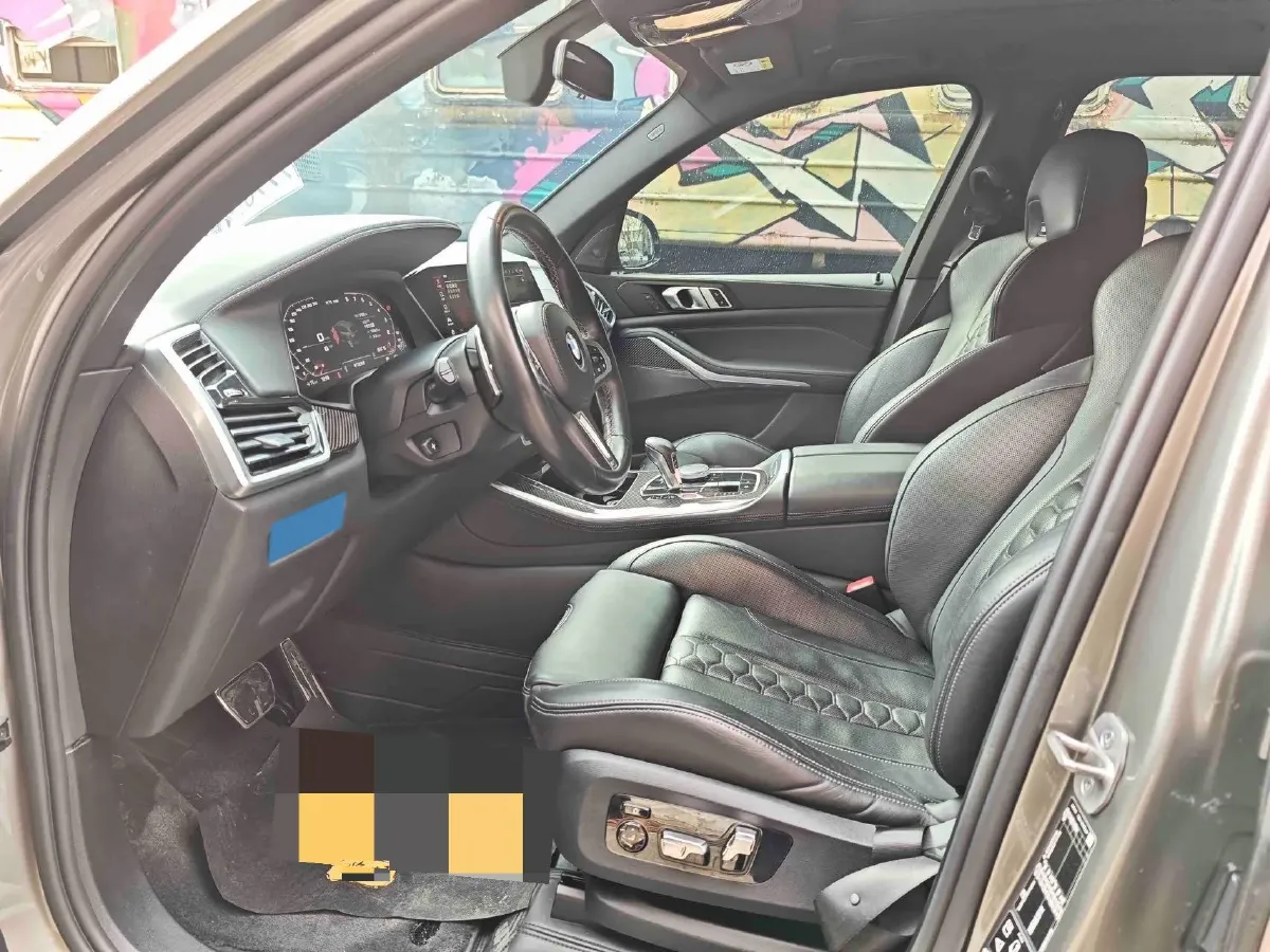 2022 BMW X5 M 4.4T 600HP V8 8AT,autocango,china used car exporter,china ev exporter,chinese used car exporter,chinese used ev exporter