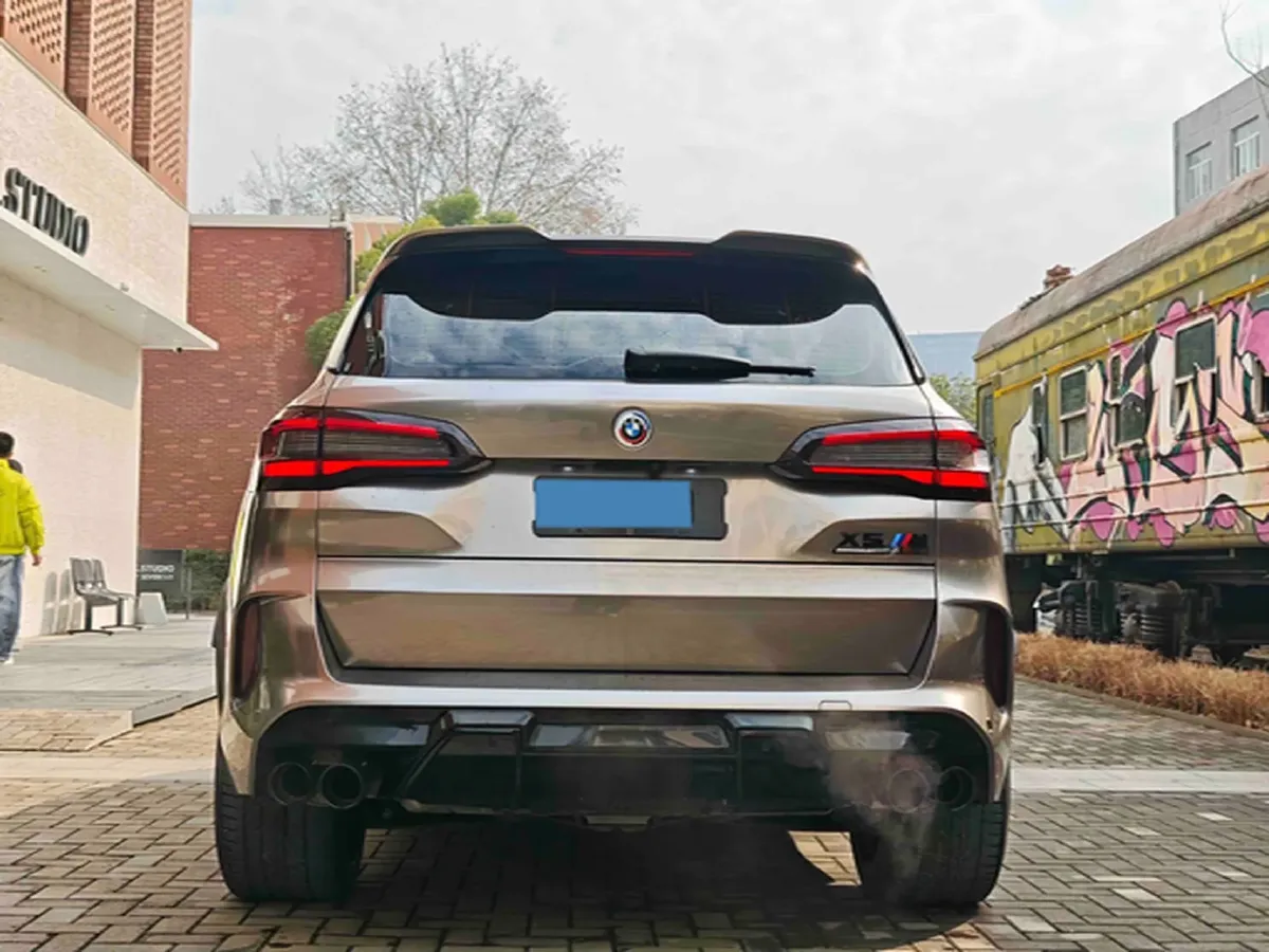 2022 BMW X5 M 4.4T 600HP V8 8AT,autocango,china used car exporter,china ev exporter,chinese used car exporter,chinese used ev exporter
