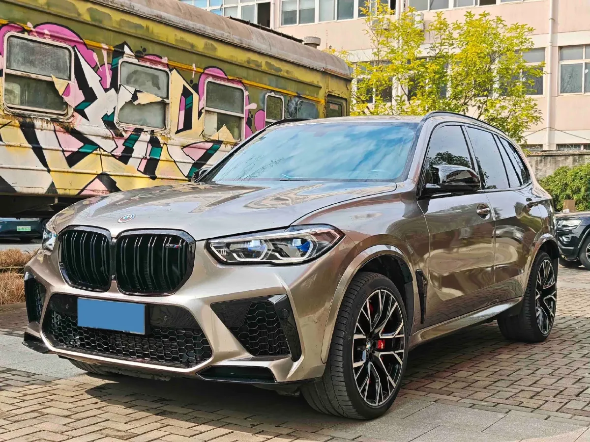 2022 BMW X5 M 4.4T 600HP V8 8AT,autocango,china used car exporter,china ev exporter,chinese used car exporter,chinese used ev exporter